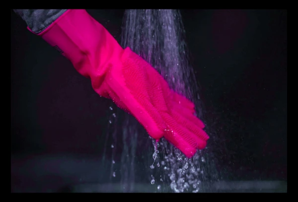 Gants De Nettoyage Muc-Off Deep Scrubber Rose 6 Gants De Nettoyage Muc-Off Deep Scrubber Rose – Image 4