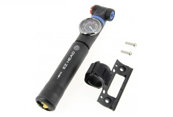 Pompe à Main Beto EZ Head (Max 120 Psi / 8 Bar) Noir 3 Pompe à Main Beto EZ Head (Max 120 Psi / 8 Bar) Noir