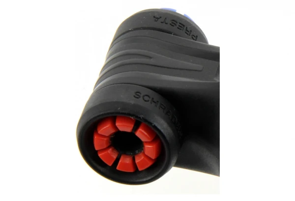 Pompe à Main Beto EZ Head (Max 120 Psi / 8 Bar) Noir 5 Pompe à Main Beto EZ Head (Max 120 Psi / 8 Bar) Noir – Image 3