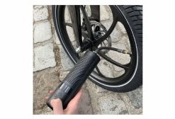 Pompe à Air Comprimé Yeep.me Smart Pump (max. 10.3 Bars - 150 Psi) 9 Pompe à Air Comprimé Yeep.me Smart Pump (max. 10.3 Bars - 150 Psi) -Entretien Réparation Route Soldes unnamed file 2342