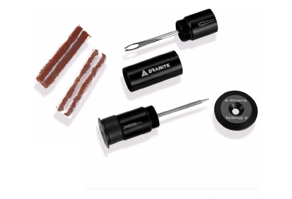 Kit De Réparation Tubeless Granite Design Avec Embouts De Guidon Noir + 4 Mèches 3 Kit De Réparation Tubeless Granite Design Avec Embouts De Guidon Noir + 4 Mèches