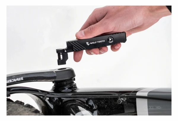 Multi-Outil Wolf Tooth 8-Bit Chainbreaker + Utility Knife (4 Fonctions) Noir 7 Multi-Outil Wolf Tooth 8-Bit Chainbreaker + Utility Knife (4 Fonctions) Noir – Image 5