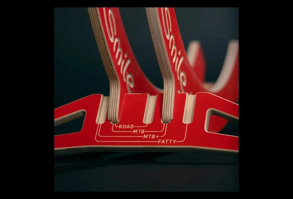 Support Velo MTB Hopper Smile Rouge 6 Support Velo MTB Hopper Smile Rouge – Image 4