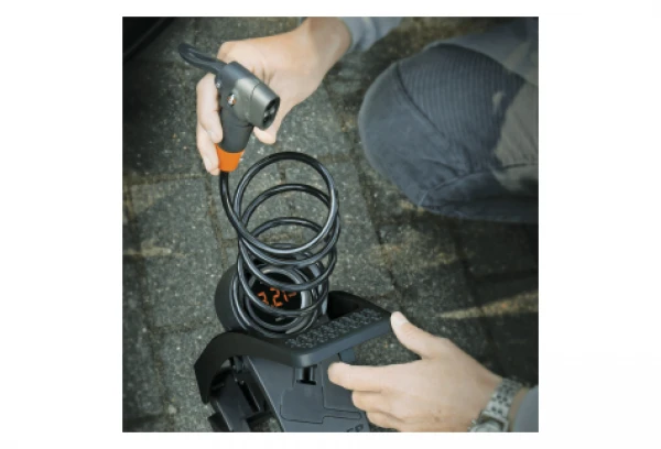 Pompe à Pied SKS Airstep Digi (Max 102 Psi / 7 Bar) Noir 5 Pompe à Pied SKS Airstep Digi (Max 102 Psi / 7 Bar) Noir – Image 3