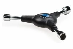 Clé à Douille Triple En ''Y'' Park Tool ST-3C