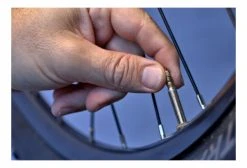 SQUIRT Seal Préventif 150ml -Entretien Réparation Route Soldes unnamed file 769